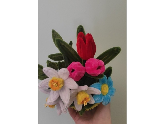 Квіткова композиція ручної роботи