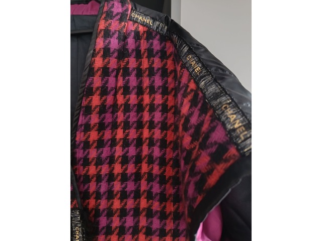 Трендовий теплий жилет