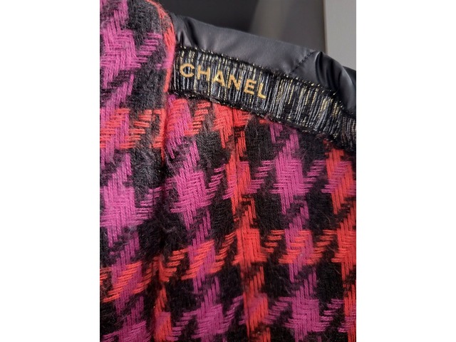 Трендовий теплий жилет