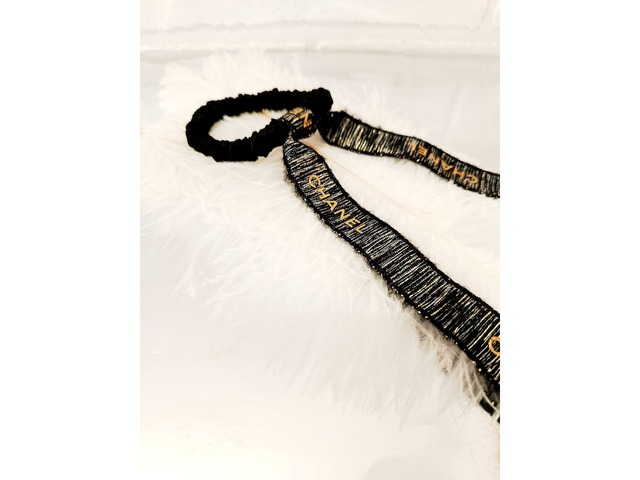 Шовкова резинка/скранч для волосся