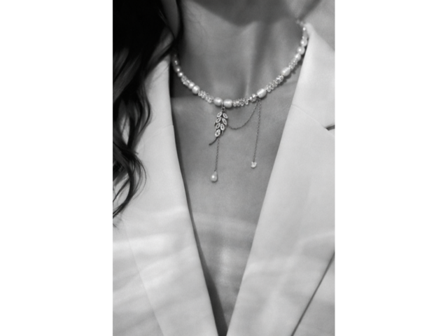 Кол'є з перлинами