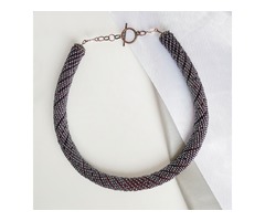 Прикраса із бісеру кольє-джгут 