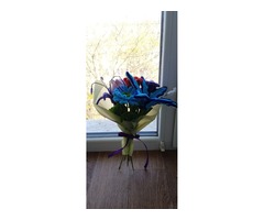 прекрасний індивідуальний букет с синельного дроту