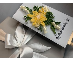 Квілінг листівка “Happy Birthday” з об’ємною квіткою та декором (стрічка, перли)