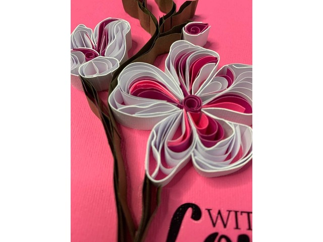 Квілінг листівка “With Love” з об’ємною квіткою ручної роботи