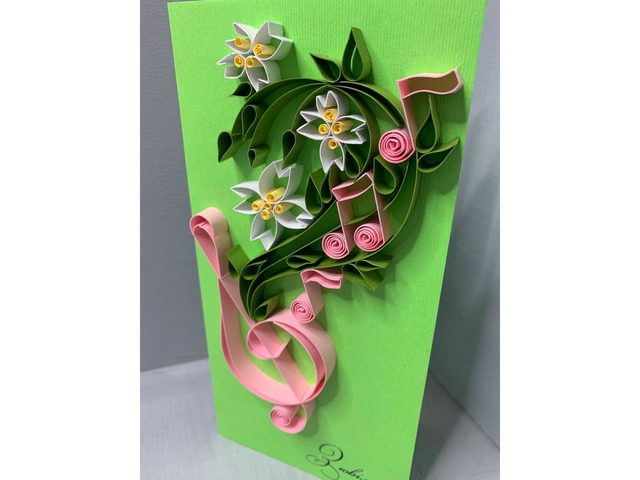 Квілінг листівка “З ювілеєм!” з декоративною композицією у формі скрипкового ключа