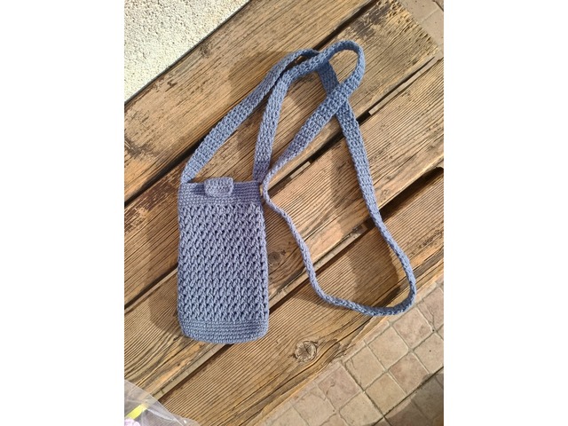 Сумка для телефона.