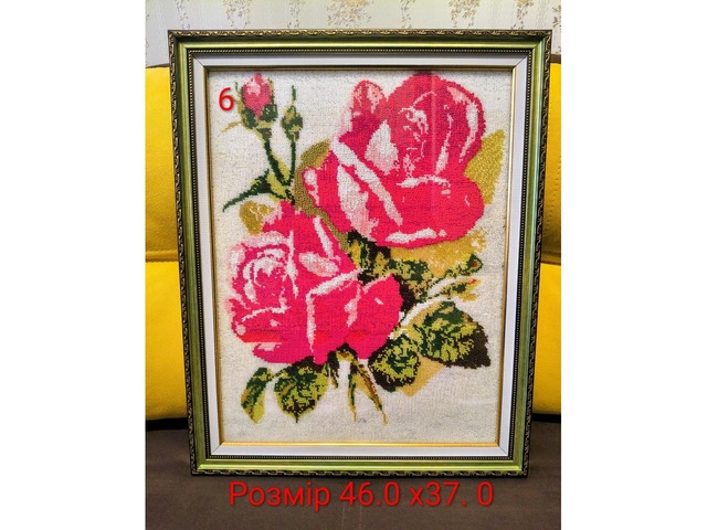 Продам авторські картини з бісеру .ручна робота, в рамці