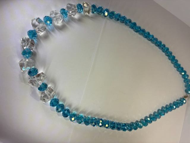 НАМИСТА З НАТУРАЛЬНИХ МАТЕРІАЛІВ