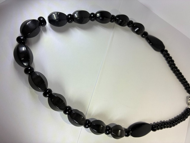 НАМИСТА З НАТУРАЛЬНИХ МАТЕРІАЛІВ