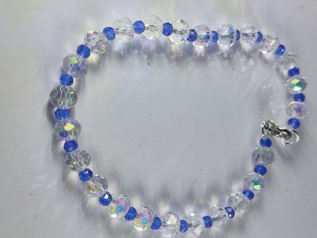 БРАСЛЕТИ НА БУДЬ ЯКИЙ СМАК