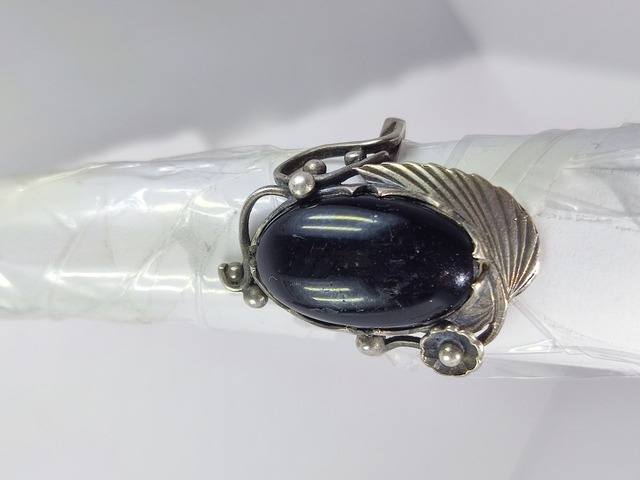 СРІБНІ КАБЛУЧКИ