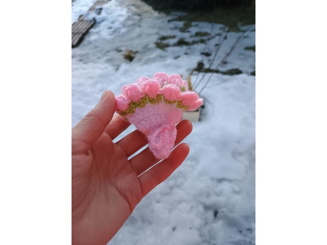 Подставка под горячее в виде букета цветов