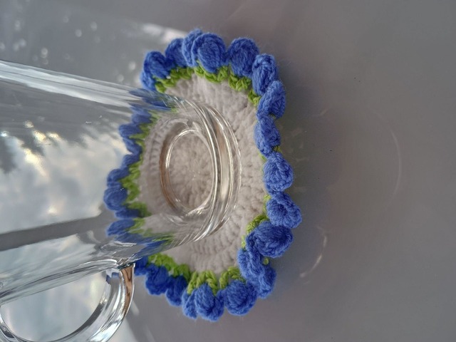 Подставка под горячее в виде букета цветов