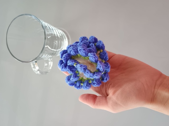 Подставка под горячее в виде букета цветов