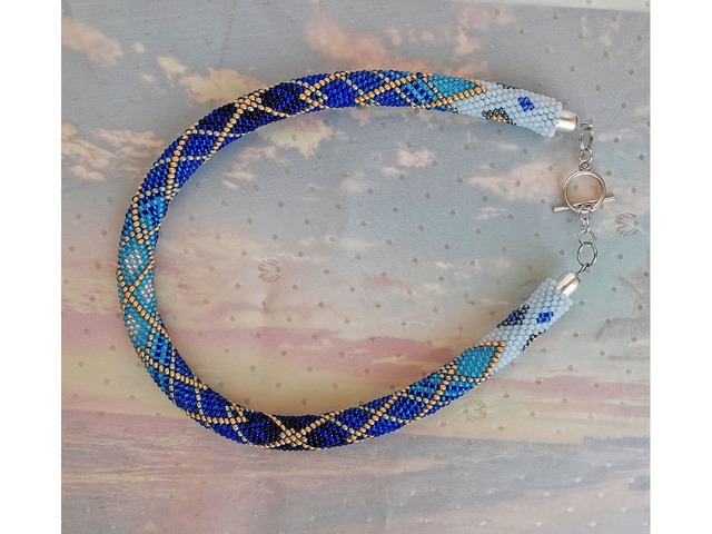 Прикраса із бісеру кольє-джгут "Північне сяйво"