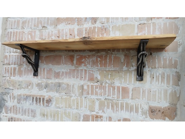 Настінна полиця в стилі лофт з натурального дерева та металу