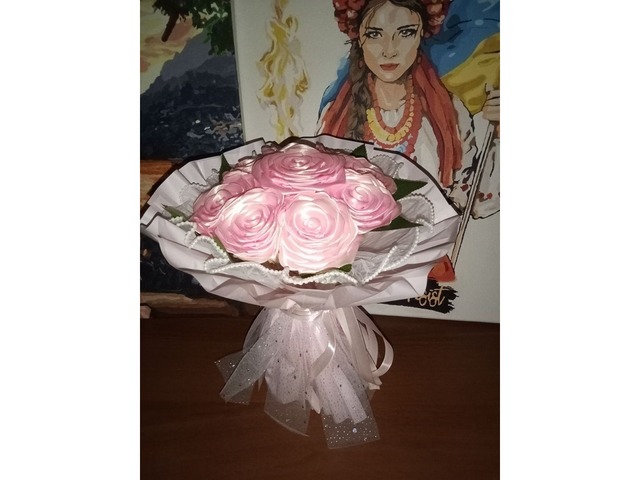 Букет рожевих троянд