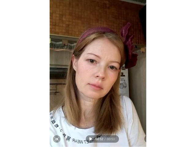 Обруч з вовни з квіткою