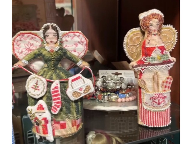 Гарна інтер'єрна лялька hand made