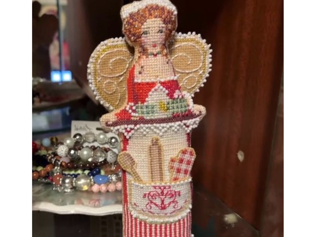 Гарна інтер'єрна лялька hand made