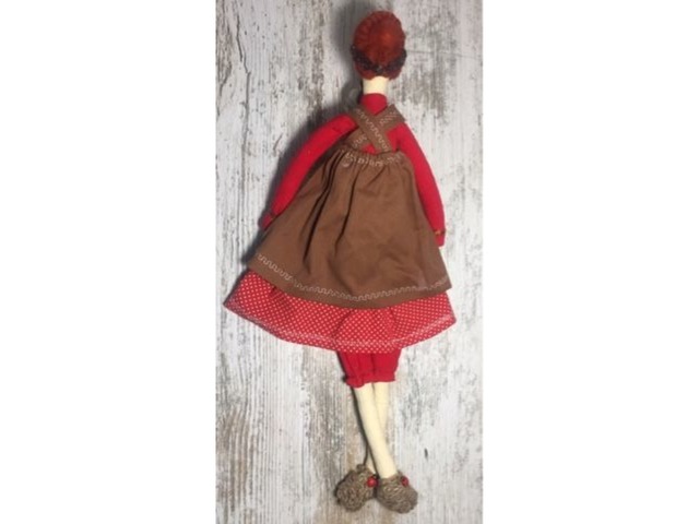 Лялька червона шапочка