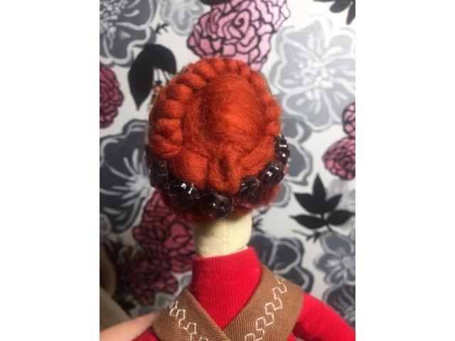 Лялька червона шапочка
