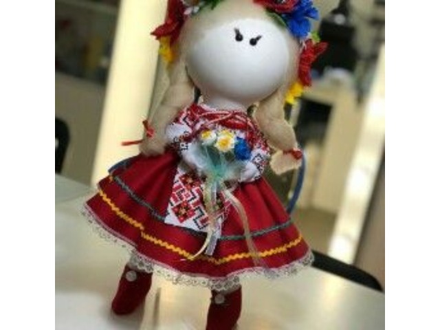 Куколка украиночка