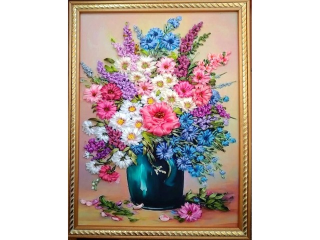 Картина "Новый букет цветов", вышивка лентами
