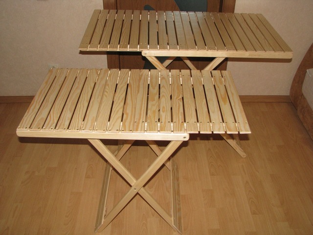 Раскладные деревянные столы
