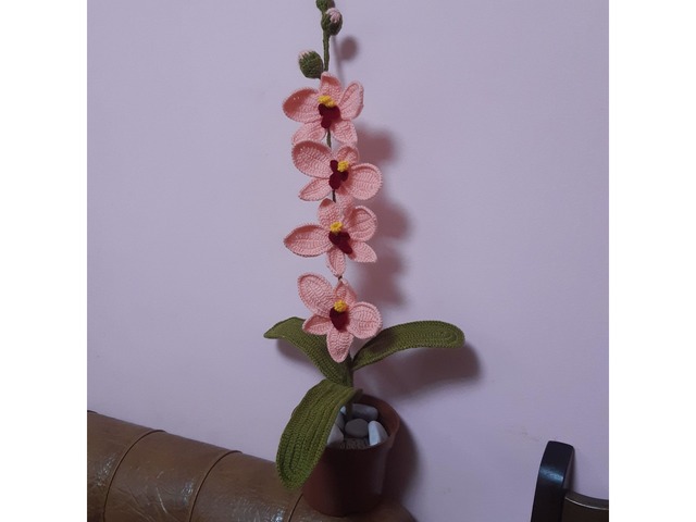 Орхідеї,в'язані гачком