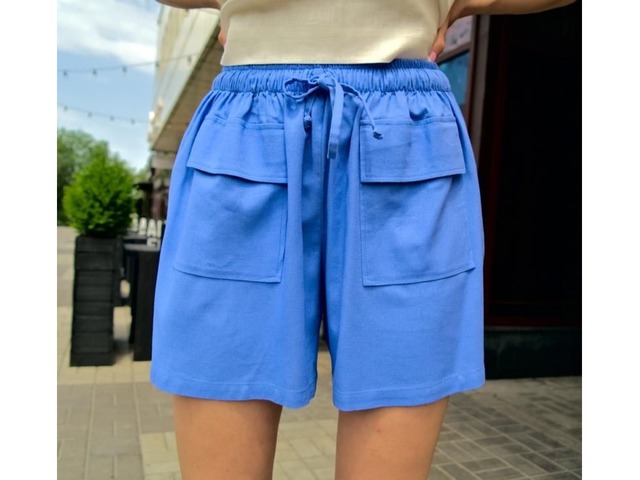 Стильные летние шорты с накладными карманами TRENDY SHORTS