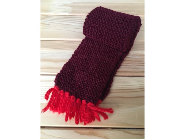 Детский шарф темно красный с красной бахромой