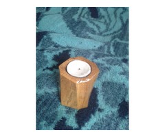 Деревянный подсвечник для чайной свечи.