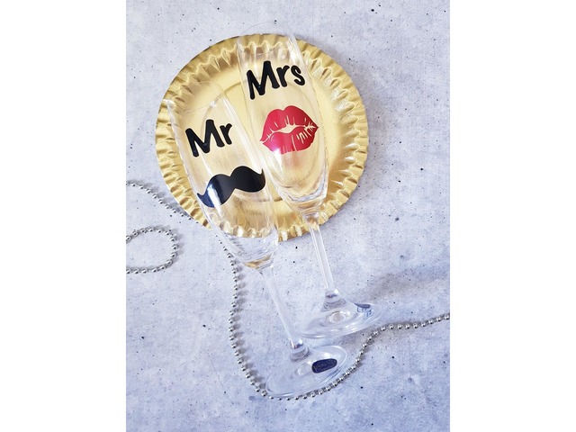 Бокалы свадебные Mr&Mrs